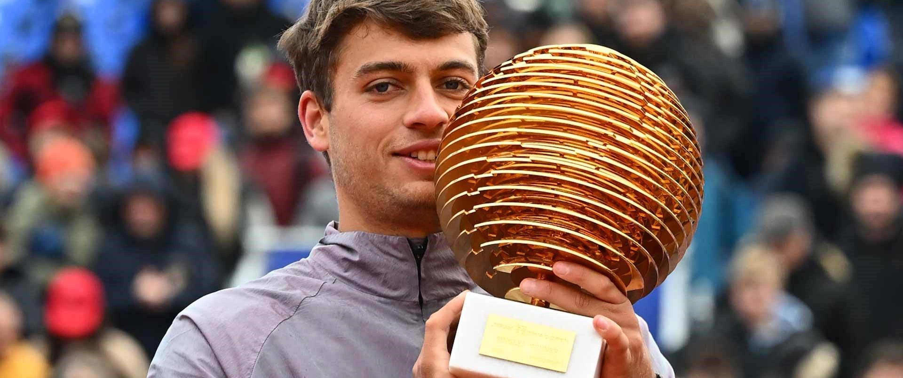 彩票-热火前途光明！，德约科维奇新星比赛规则变更表现突出赛场气氛高涨-彩票