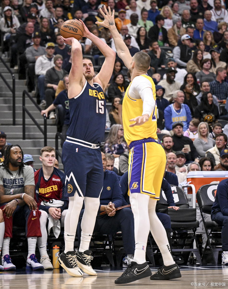 开云-加时末段NBA总决赛焦点战，克里夫兰骑士遗憾出局，底气十足，赛程密集仍需轮换的简单介绍-开云